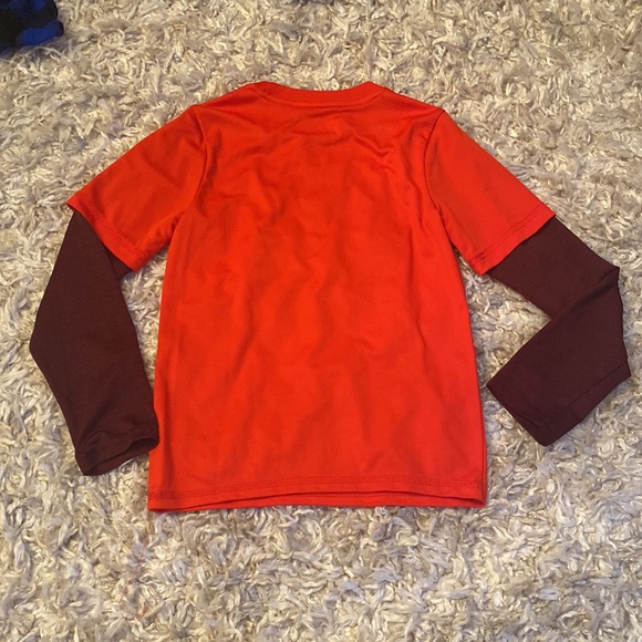 Red Basketball Performance Active Tee Size 6/7 - Picture 3 of 3